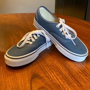 Never worn lace up Vans NWOT